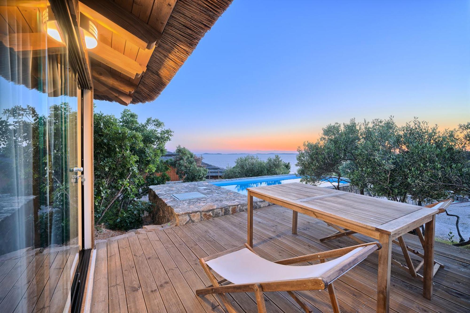 Golden Haven Luxe Bungalow Resort Murter Exteriör bild