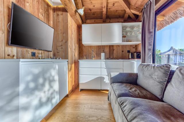 Golden Haven Luxe Bungalow Resort Murter Exteriör bild